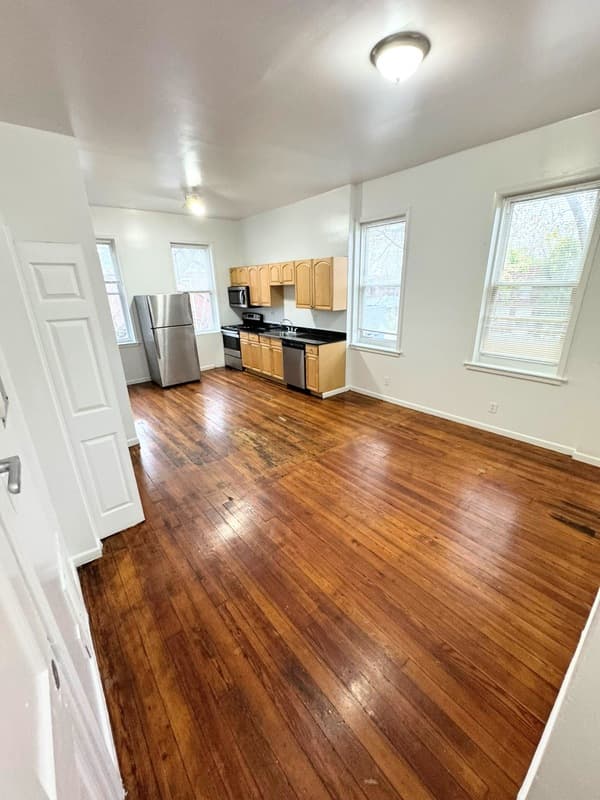 St Louis Condo: 2743 Pestalozzi