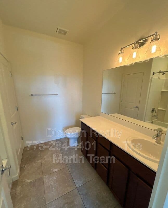 Reno House: 5070 Ciarra Kennedy Lane