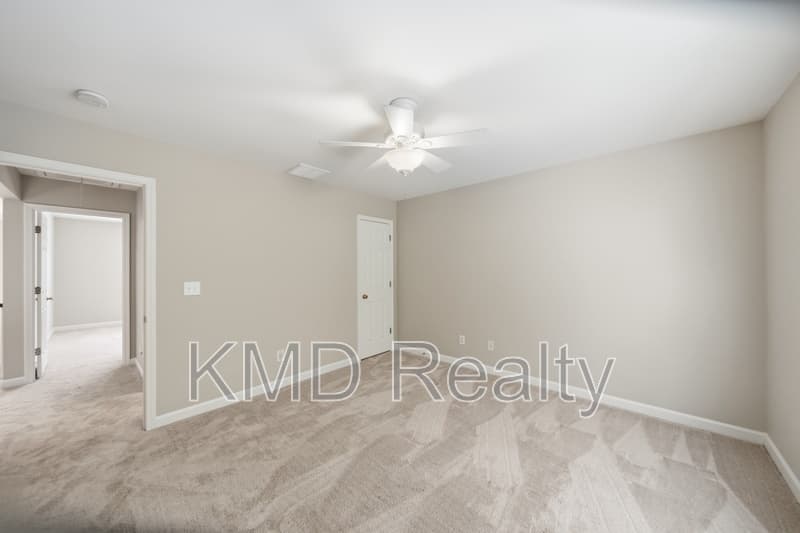 Charlotte House: 13818 Ballantyne Meadows Drive