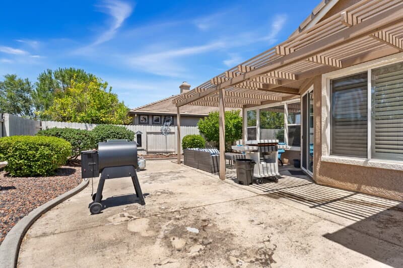 Folsom House: 1121 Galston Drive
