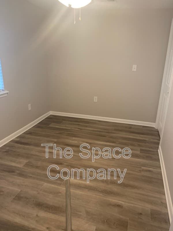 Charleston Condo: 1118 Gunn Avenue