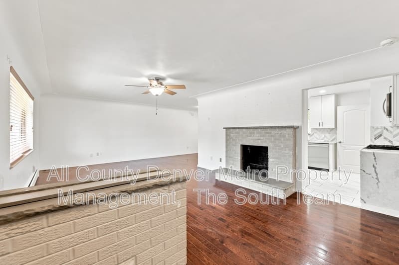 Denver House: 1631 Xanthia St