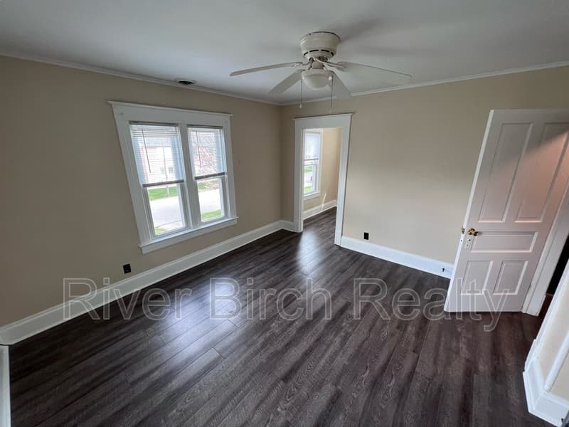 Springfield House: 719 N Eighth Street
