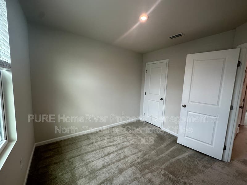 Charlotte House: 2019 Langer St