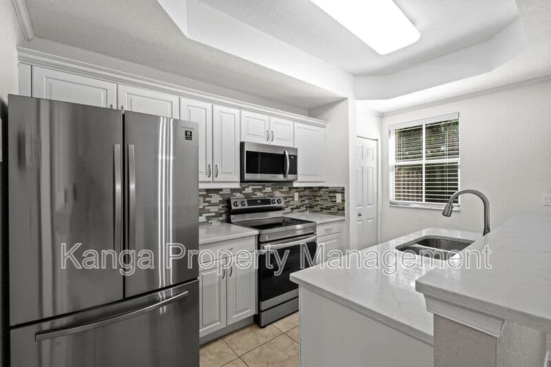 West Palm Beach Condo: 2912 Hidden Hills