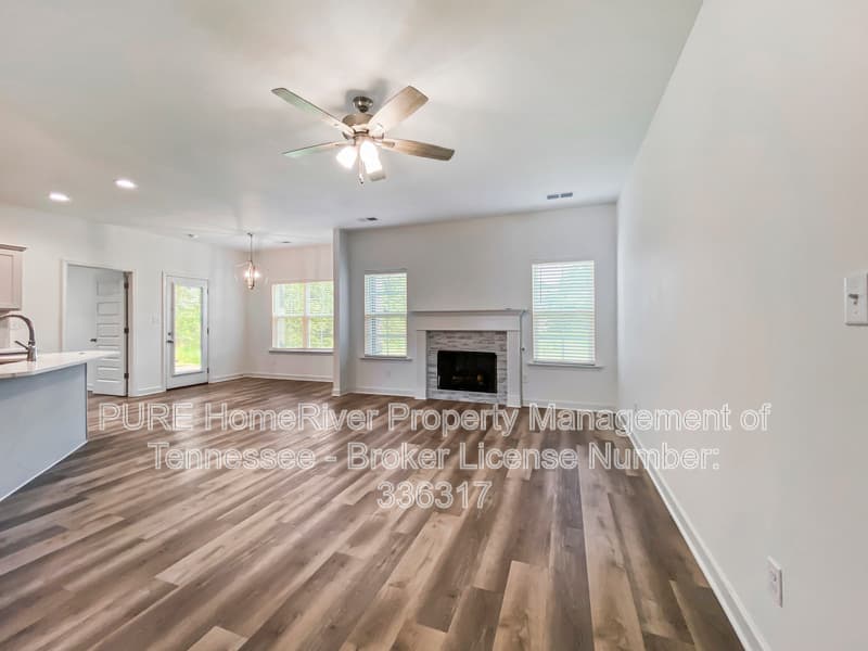Olive Branch House: 13965 Wesley Banks Blvd