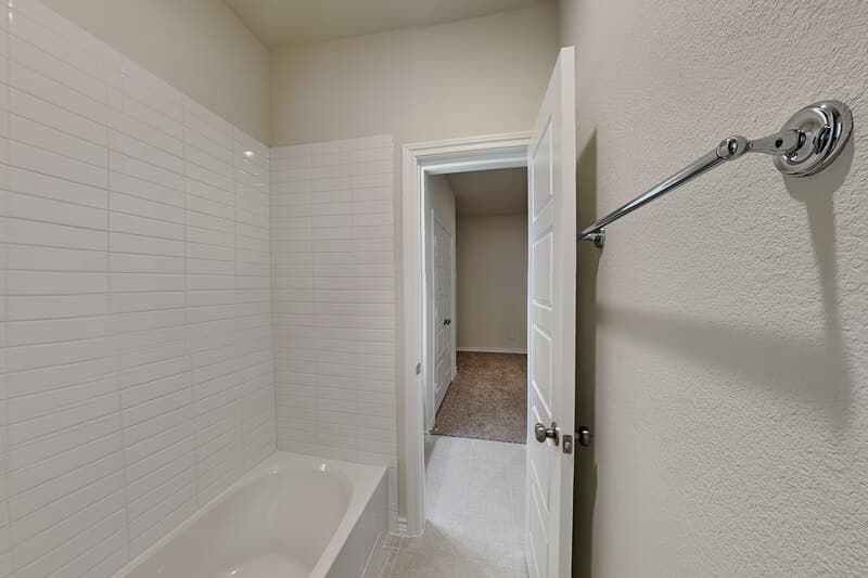 Denton Condo: 503 S Mockingbird Ln