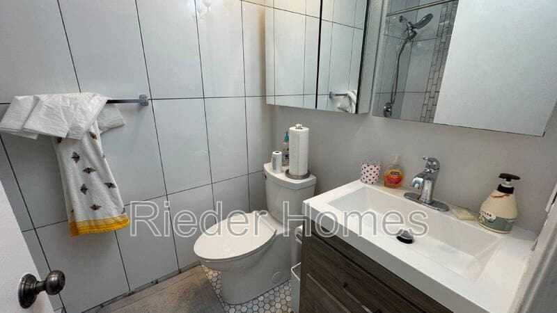 La Jolla Condo: 8273 Via Mallorca