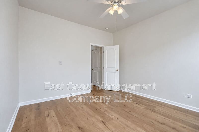 Baltimore House: 2620 E Preston St
