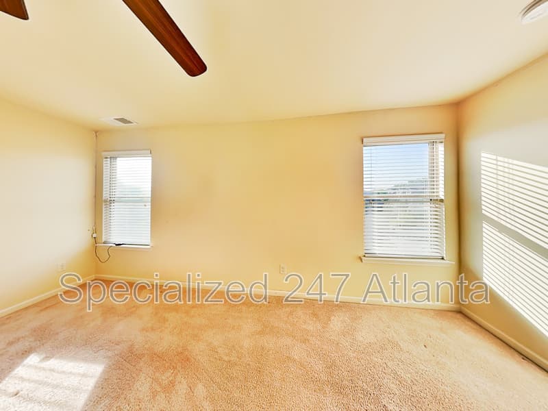 Lawrenceville House: 1324 Little Hampton Dr
