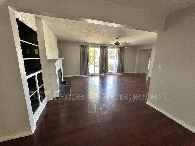 Keizer House: 1458 Greenwood Drive Northeast