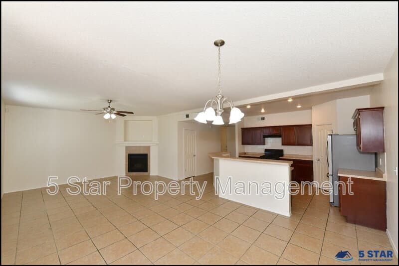El Paso House: 736 Draco Pl !!