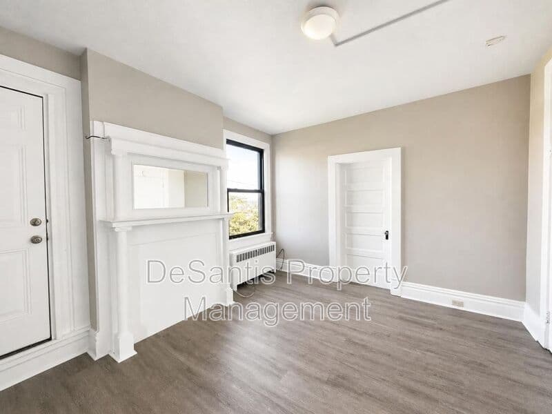 Homestead Condo: 810 Amity Street
