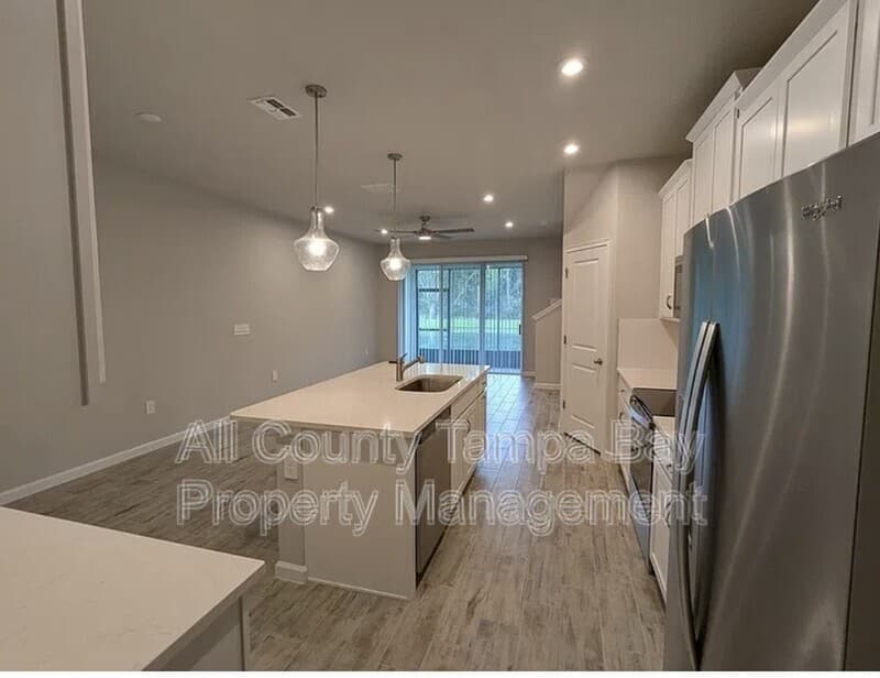 Lutz Townhome: 26122 Fantasy Sky Lane