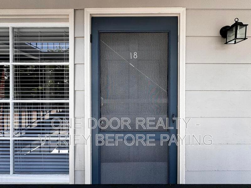 Williamsburg Condo: 732 Scotland Street