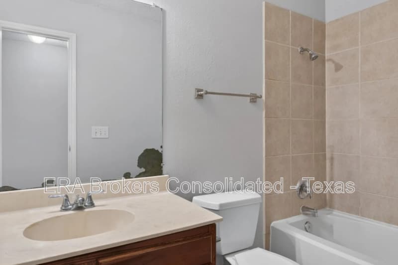 Converse House: 10341 Flatland Trail