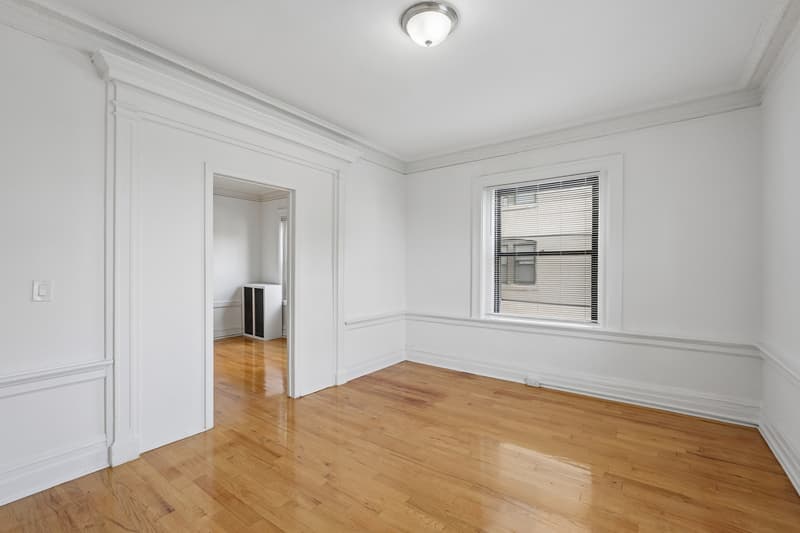 East Orange Condo: 120 S Harrison St - Apt - 37