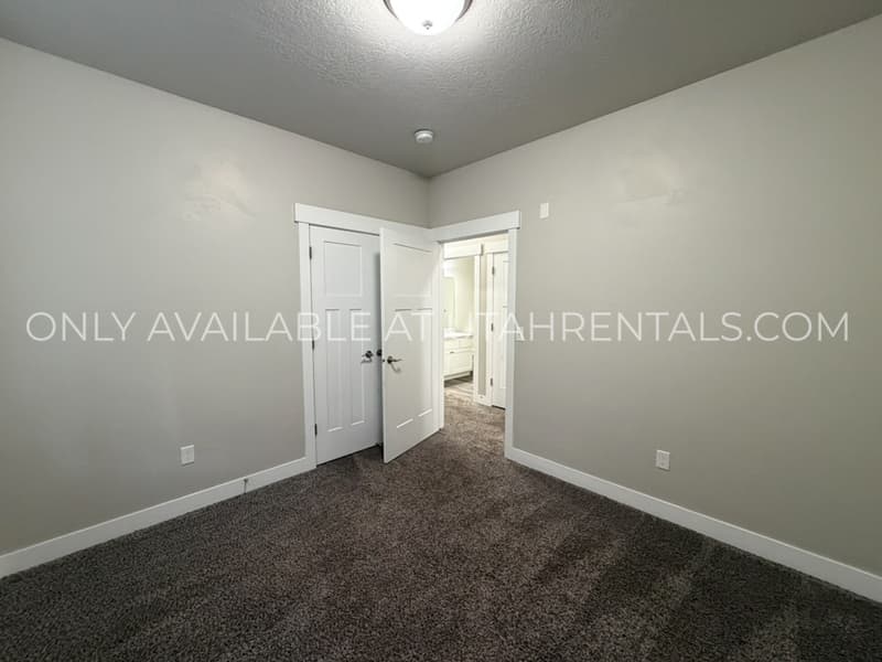 Lehi Condo: 4166 W 1850 N