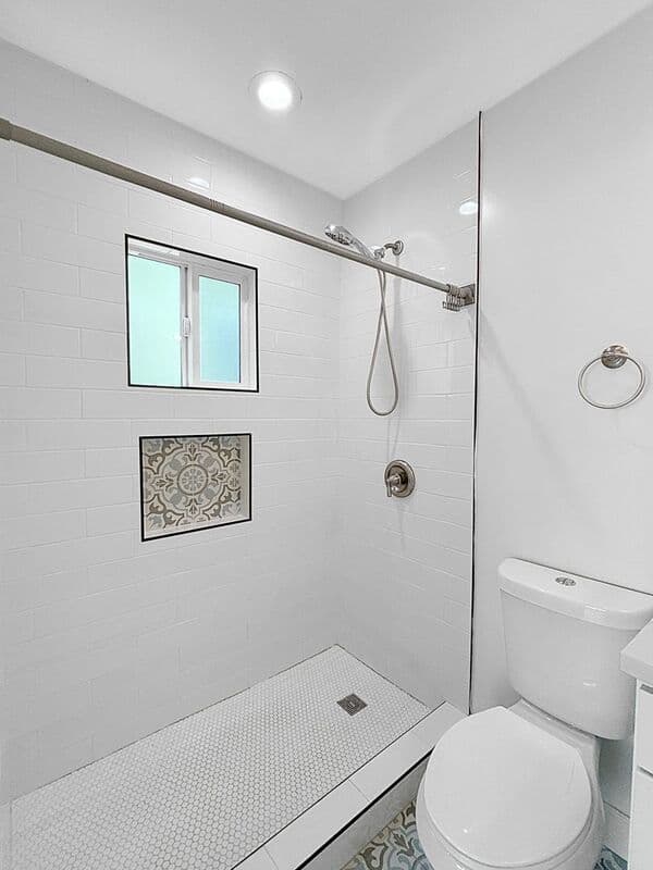 San Diego House: 4368 Swift Ave