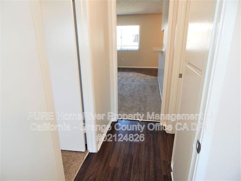 Huntington Beach Condo: 401 Memphis Avenue