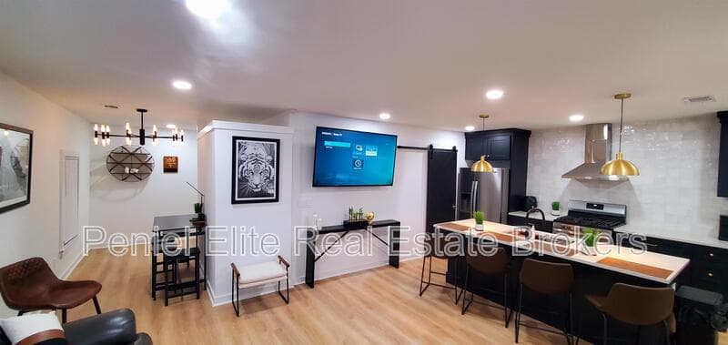 Atlanta House: 1081 Fair Street Southwest