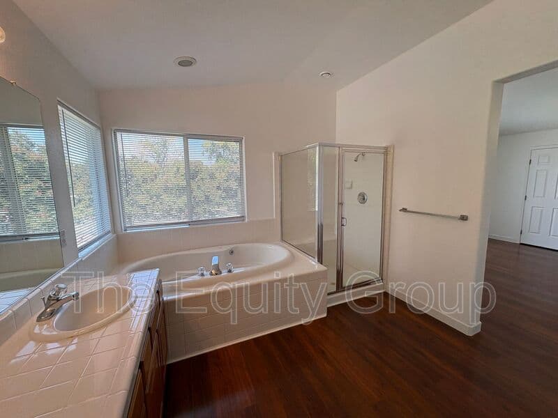 Visalia House: 5730 West Monte Verde Ct
