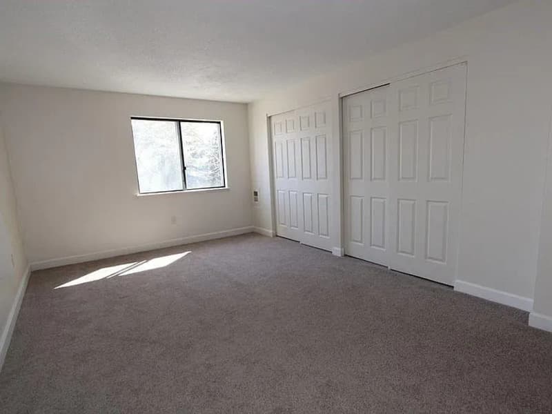Natick Condo: 19 Village Rock Ln