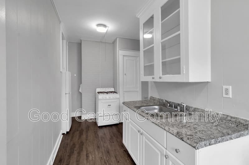 Buffalo Condo: 2720 Main St