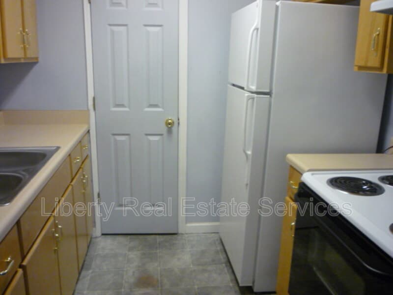 Hinesville Condo: 133 Rolland St