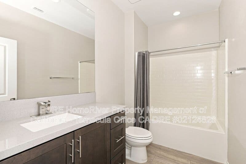 Temecula House: 45576 Calle Luna