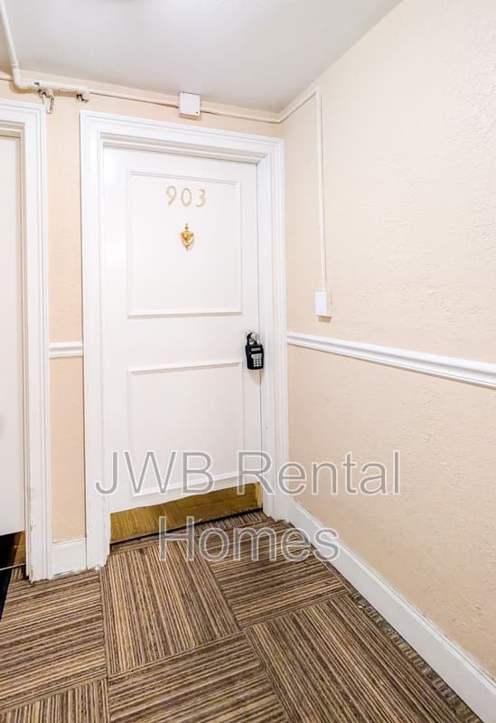 Jacksonville Condo: 311 Ashley St W #903