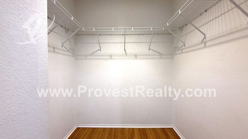 Hesperia House: 9172 Ocotillo Ave