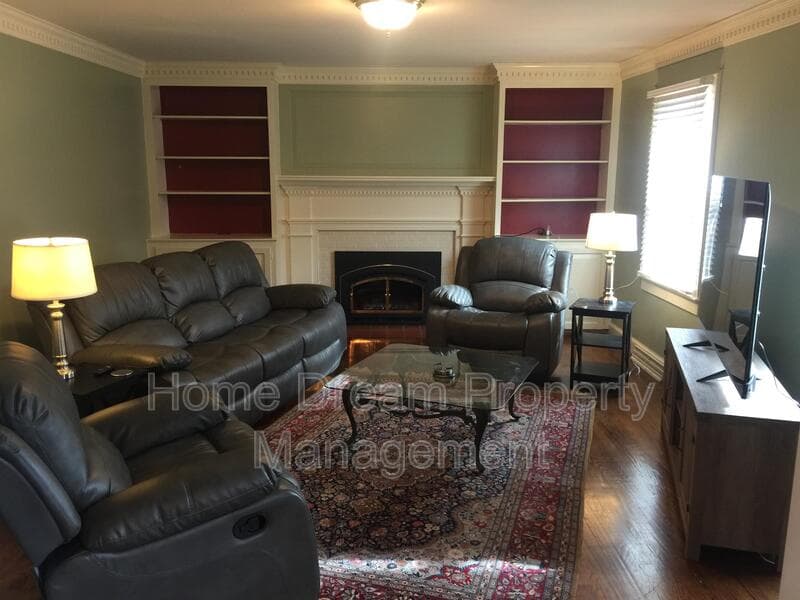 Fredericksburg House: 842 Spring Valley Dr A1