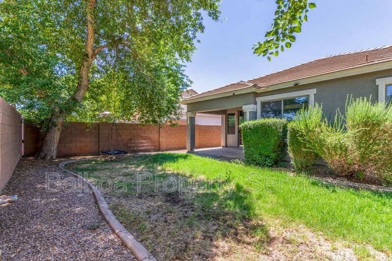 Queen Creek House: 21534 E Domingo Rd