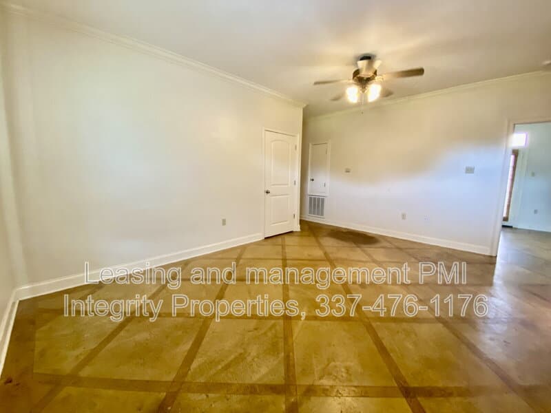 Baton Rouge Condo: 888 S Kenilworth Pkwy