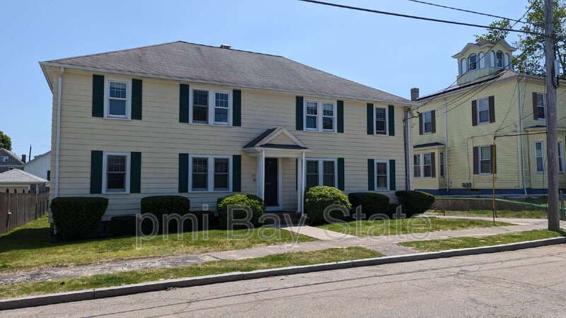 Quincy Condo: 192 Holbrook Rd