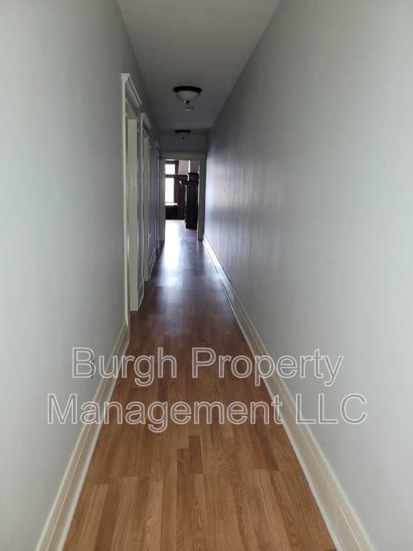 Pittsburgh Condo: 5512 Centre Ave