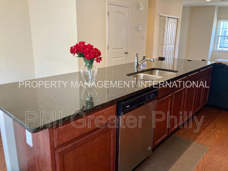 Fairless Hills House: 106 Mercer Ct
