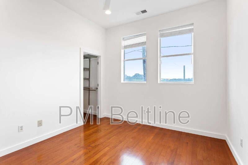 Atlanta Townhome: 988 Dekalb Ave NE