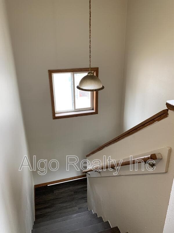 Minneapolis House: 2101 Bryant Ave N