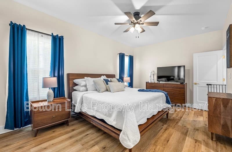 Crouse House: 2462 Shoal Rd