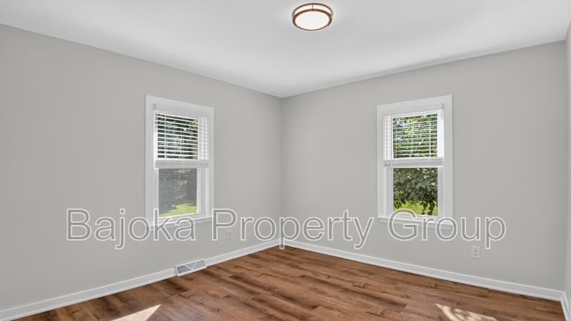 Highland Township House: 3582 N Milford Road