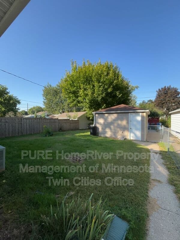 Minneapolis House: 5812 Emerson Ave S