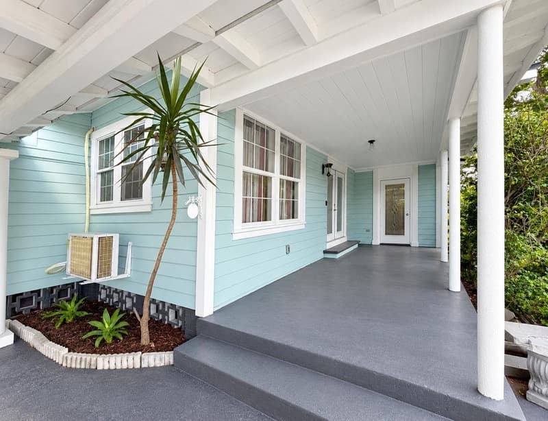 Bradenton House: 1812 12th Avenue West