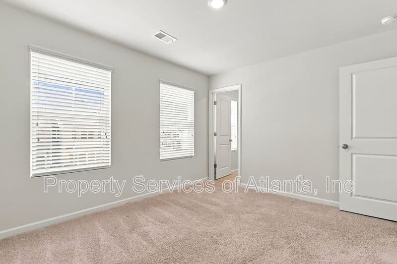 Flowery Branch House: 5313 Melbourne Ln