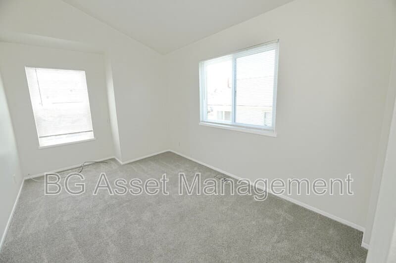 Rodeo House: 810 3rd St