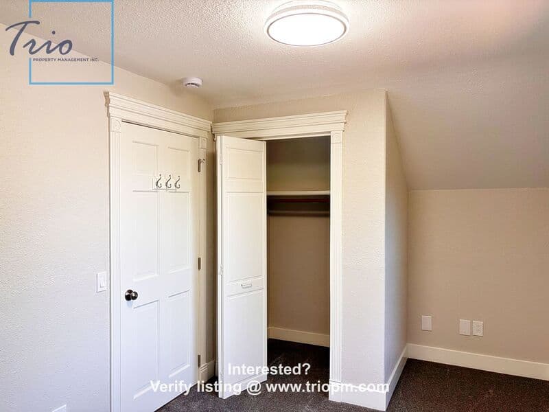 Eugene House: 2693 Chula Vista Boulevard