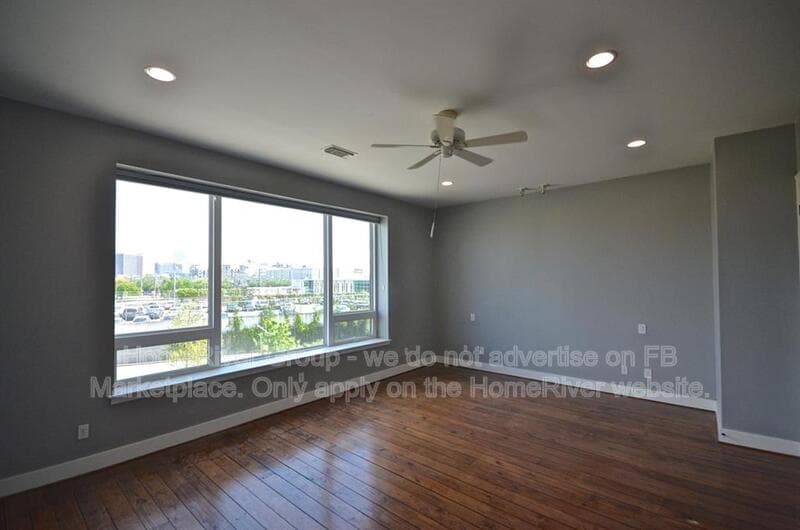 Houston House: 1324 Taft St