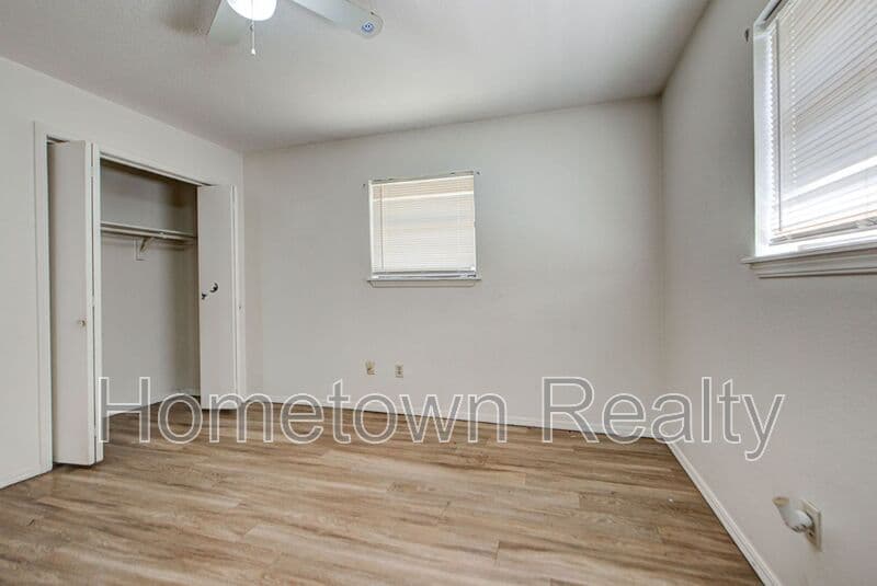 Oklahoma City House: 1109 NE 5th Terrace