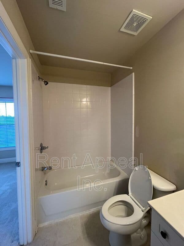 Alpharetta House: 4863 Carre Way
